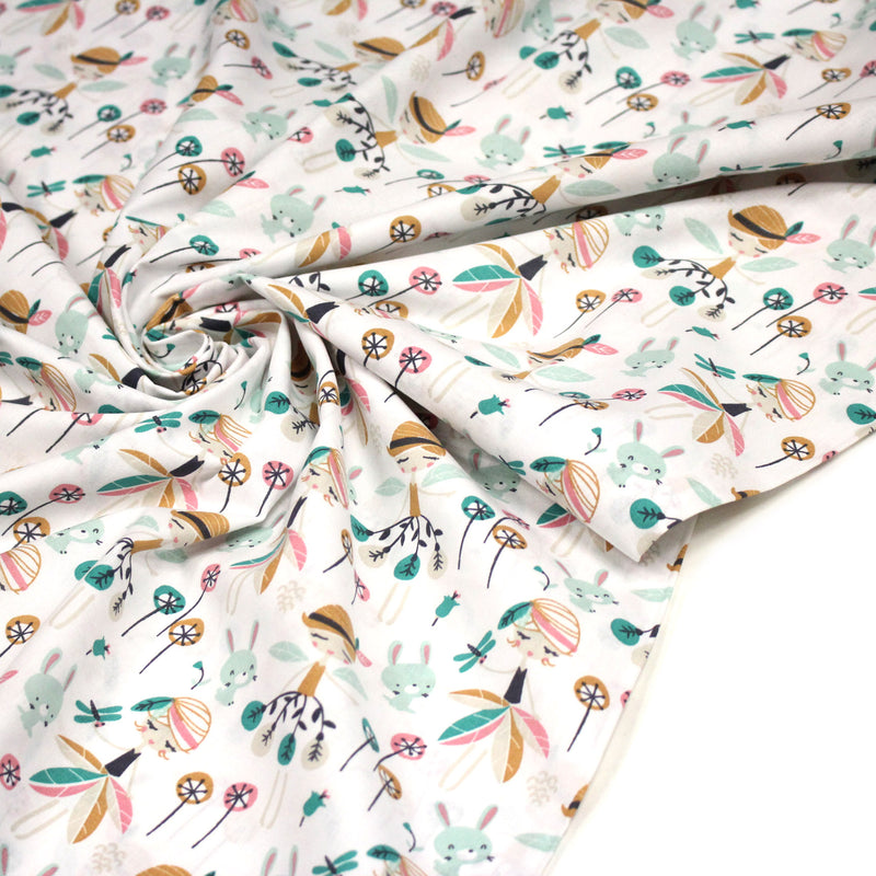 Tissu cotonnade blanc, Fées et danseuses, tons roses verts et ocre - STANDARD 100 OEKO - TEX - tissuspipi.com