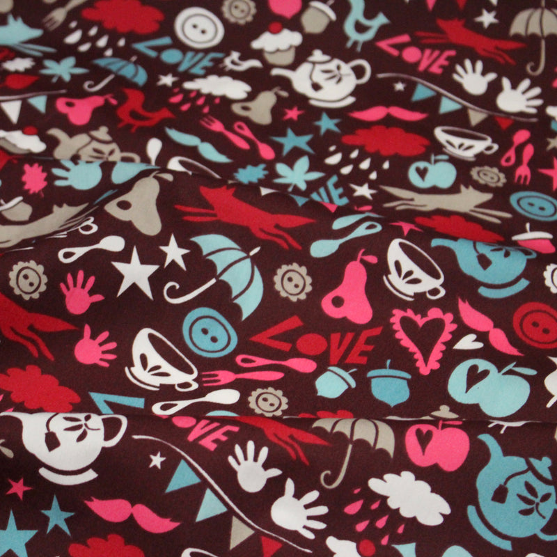 Tissu cotonnade – LOVE LOVE KITCHEN – cuisine illustrée, tons rose fuchsia & bleus - tissuspipi.com