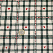 Tissu coton épais COEUR DES ALPES : carreaux traditionnels de chalet & petits cœurs tissés – 2 coloris disponibles - tissuspipi.com
