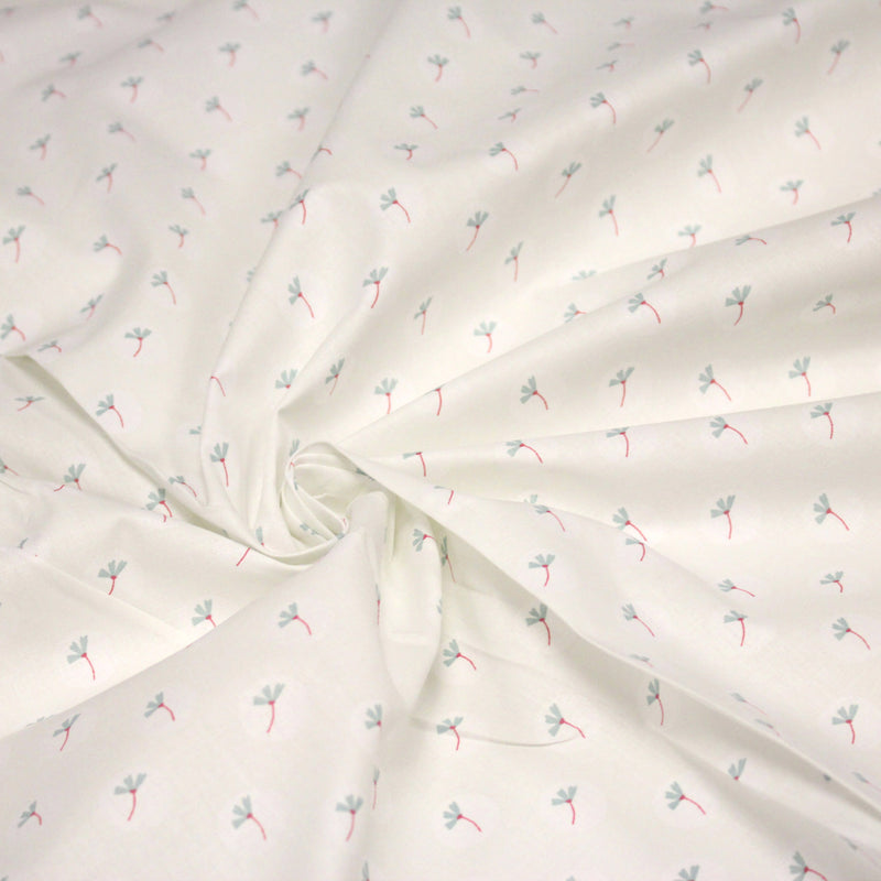 Tissu cotonnade enfant, fines fleurs roses et vertes - OEKO - TEX STANDARD 100 - tissuspipi.com