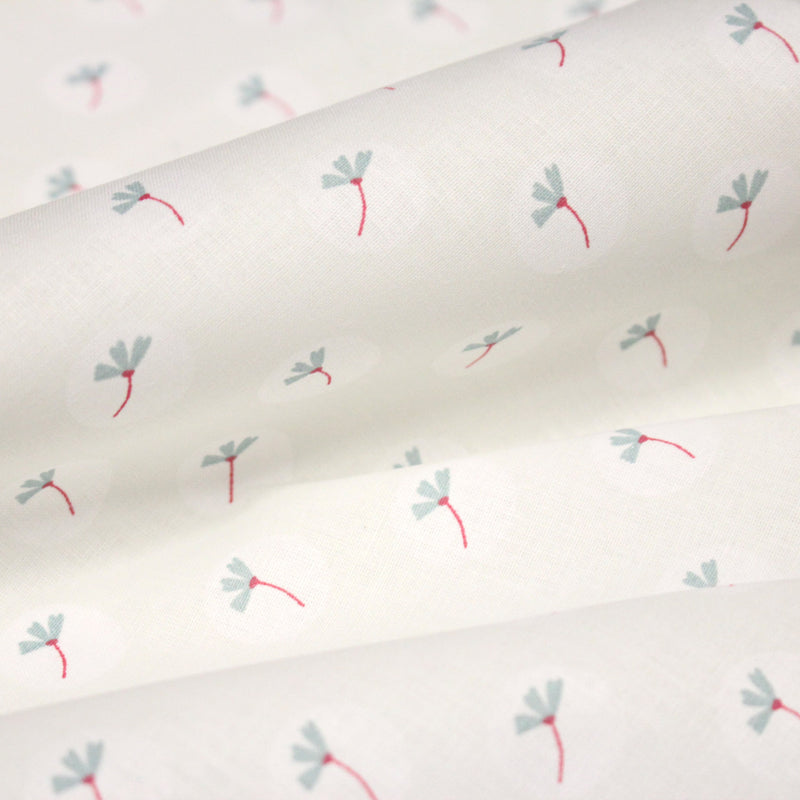 Tissu cotonnade enfant, fines fleurs roses et vertes - OEKO - TEX STANDARD 100 - tissuspipi.com