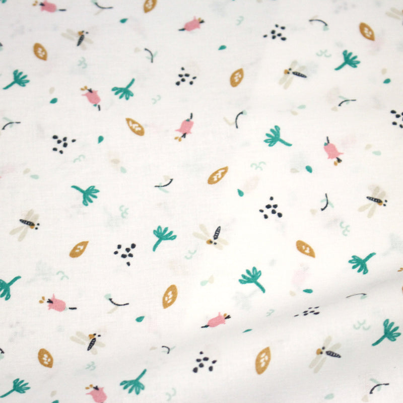 Tissu cotonnade enfant, la libellule et les fleurs - OEKO - TEX STANDARD 100 - tissuspipi.com