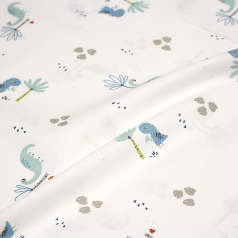 Tissu cotonnade enfant, constellation blanche, lune et étoiles fond vert clair - OEKO - TEX STANDARD 100 (Copie) - tissuspipi.com
