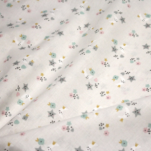 Tissu cotonnade enfant, fines fleurs, lunes et étoiles - OEKO - TEX STANDARD 100 - tissuspipi.com