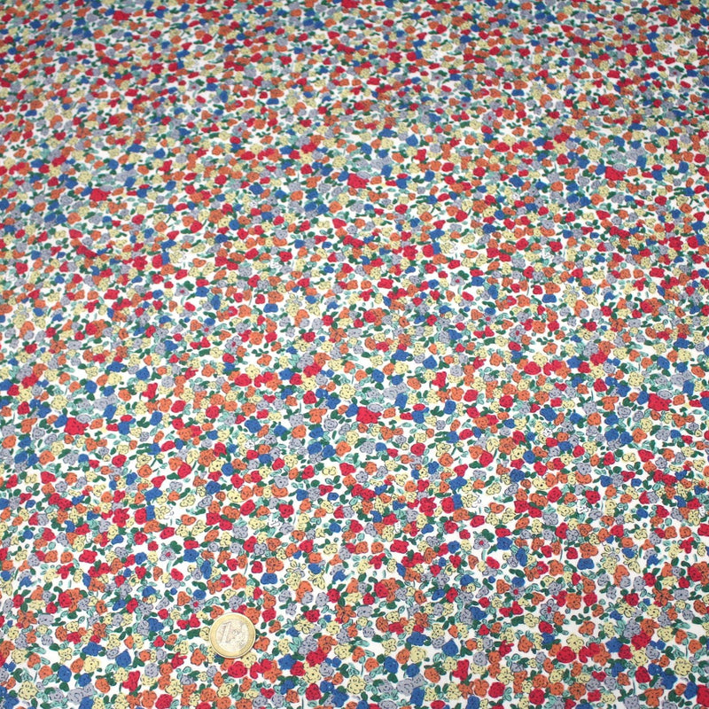Tissu cotonnade fleurie ZELIE, fines fleurs & fond bleu ou blanc - OEKO - TEX - tissuspipi.com