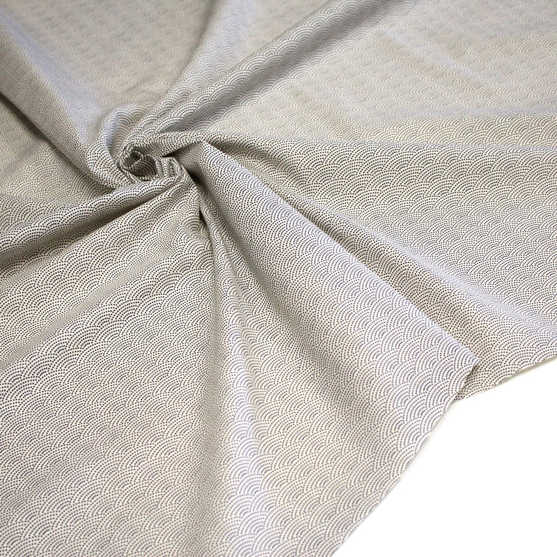 Tissu cotonnade motif japonais SEIGAIHA : écru/bleu et bleu/écru - COLLECTION JAPON INDIGO - tissuspipi.com