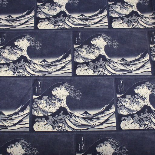 Tissu cotonnade motif japonais "La Grande Vague de Kanagawa" d'HOKUSAI, tons bleus & écrus - tissuspipi.com