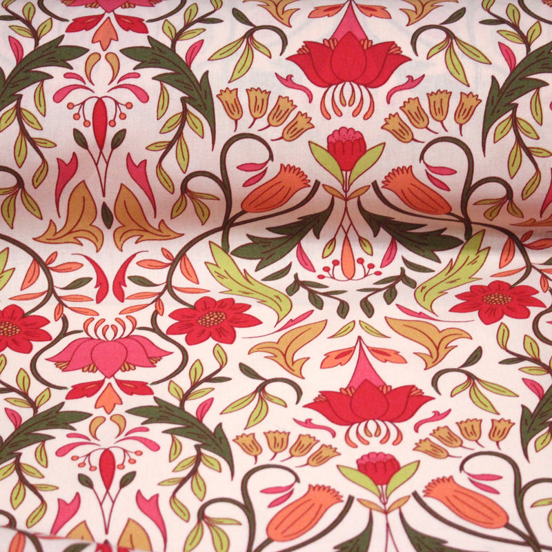 Tissu cotonnade fleuri typique ART NOUVEAU, tons corail, roses et verts - OEKO - TEX STANDARD 100 - tissuspipi.com