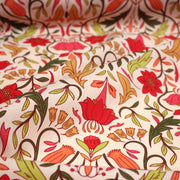 Tissu cotonnade fleuri typique ART NOUVEAU, tons corail, roses et verts - OEKO - TEX STANDARD 100 - tissuspipi.com