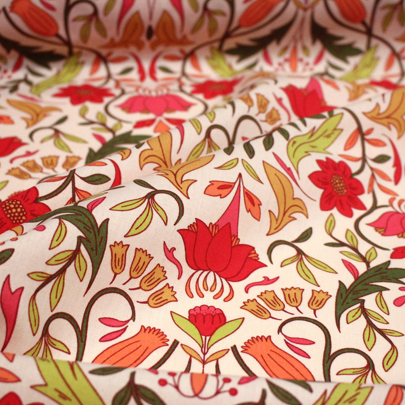 Tissu cotonnade fleuri typique ART NOUVEAU, tons corail, roses et verts - OEKO - TEX STANDARD 100 - tissuspipi.com