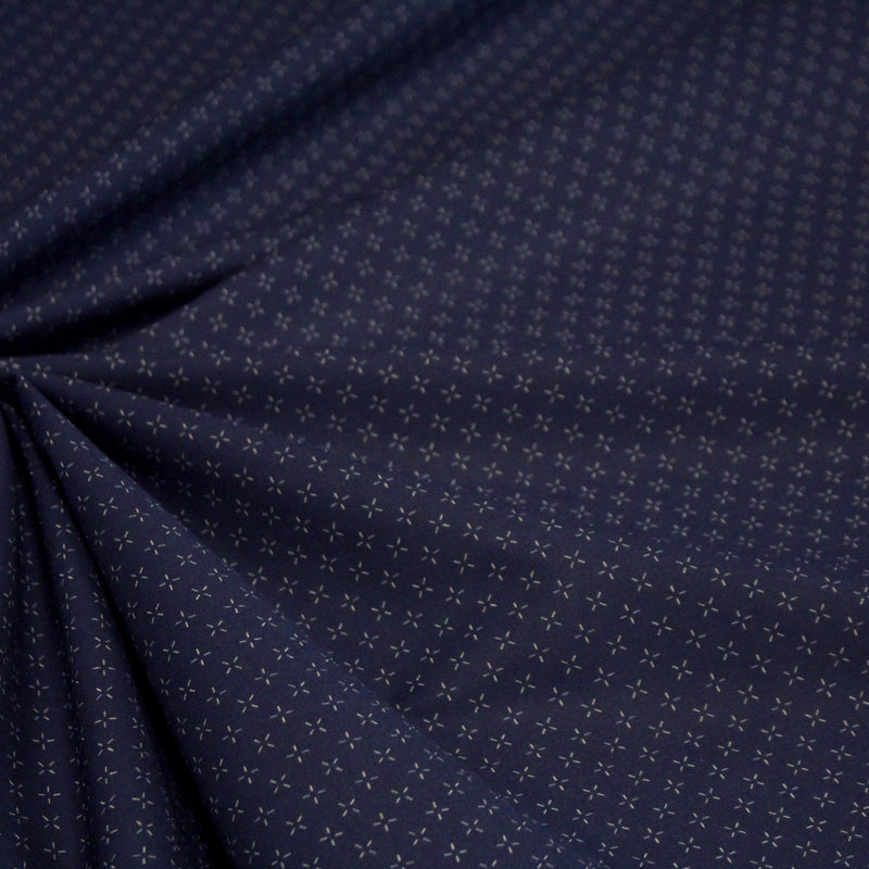 Tissu cotonnade motif japonais KA - KASURI aux croix écrus & fond bleu - tissuspipi.com