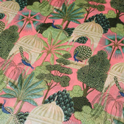 Tissu coton fin imprimé INDIENNES, rose, temples indiens, palmiers et paons, écru / vert / bleu - tissuspipi.com