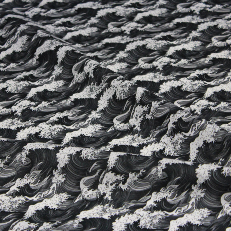 Tissu cotonnade motif japonais de la vague Kanagawa d’Hokusai, tons noirs & blancs - OEKO - TEX - tissuspipi.com