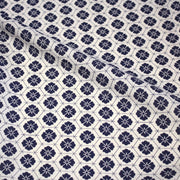 Tissu cotonnade motif japonais KIKKŌ HANABISHI, fleurs & hexagone, bleu & écru - tissuspipi.com