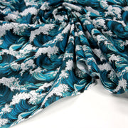 Tissu cotonnade motif japonais de la vague Kanagawa d’Hokusai, tons vert canard & blancs - OEKO - TEX - tissuspipi.com