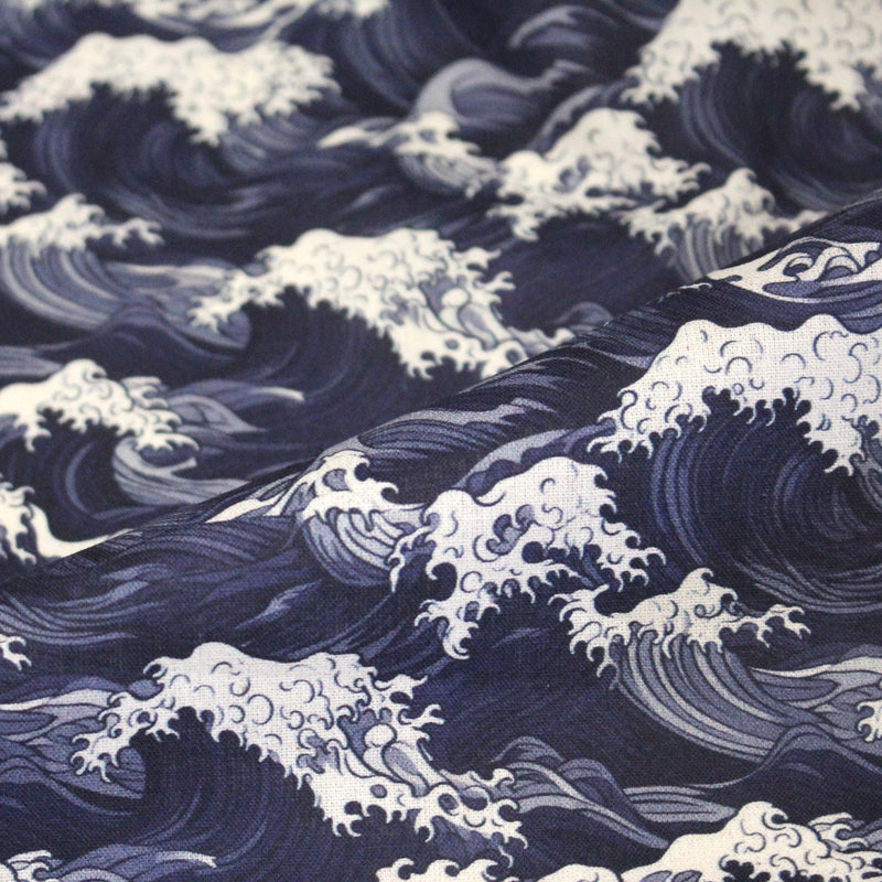 Tissu cotonnade motif de la vague d'HOKUSAI, tons bleus & écrus - tissuspipi.com