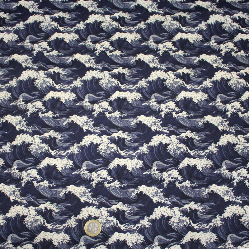 Tissu cotonnade motif de la vague d'HOKUSAI, tons bleus & écrus - tissuspipi.com
