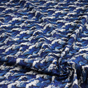 Tissu cotonnade motif japonais de la vague Kanagawa d’Hokusai, tons bleus & blancs - OEKO - TEX - tissuspipi.com