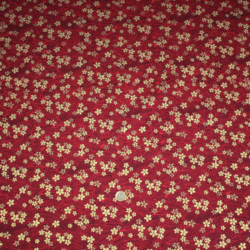 Tissu coton motif japonais vagues & fleurs sakura dorées : Bleu ou rouge - COLLECTION JAPON DORÉ - tissuspipi.com