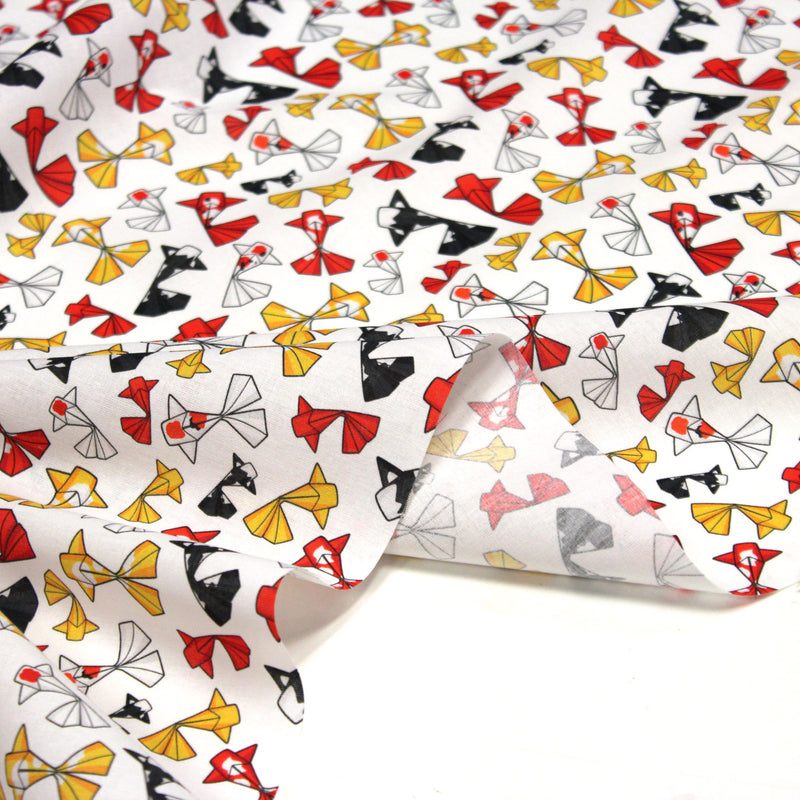 Tissu cotonnade motif japonais poissons koï origami rouge jaune et noir - OEKO - TEX - tissuspipi.com