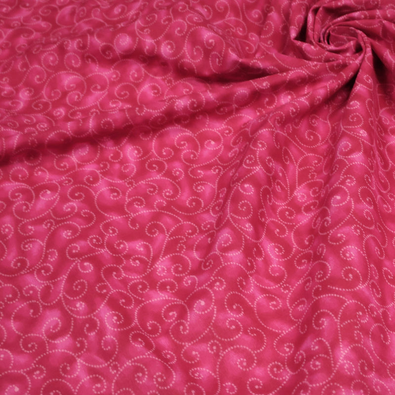 Tissu cotonnade faux-uni fuchsia aux arabesques roses, Grande largeur 280cm de large - MADE IN INDIA - tissuspipi.com
