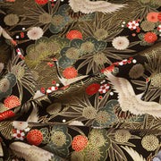 Tissu coton motif japonais TSURU aux grues dorées, chrysanthèmes & Seigaiha, fond noir - COLLECTION JAPON DORÉ - tissuspipi.com