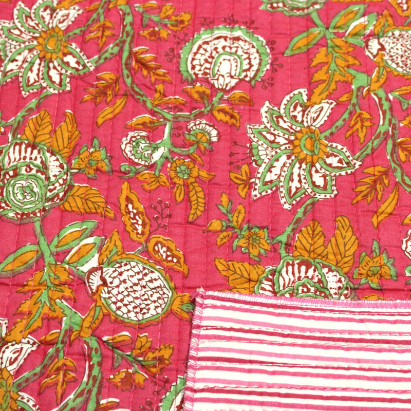 Tissu matelassé coton indien, motif traditionnel floral : nombreuses couleurs et fleuris au choix! - tissuspipi.com