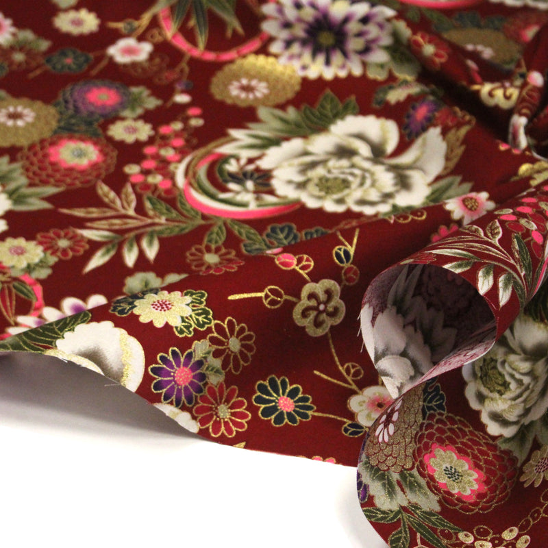 Tissu coton motif japonais aux fleurs dorées, fond bleu ou rouge - COLLECTION JAPON DORÉ - tissuspipi.com