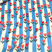 Tissu habillement imperméable, Rayures bleues & tulipes roses rouges - STANDARD 100 by OEKO-TEX - tissuspipi.com