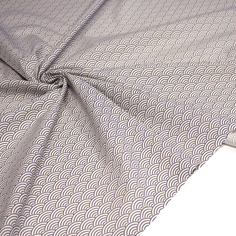 Tissu cotonnade motif japonais SEIGAIHA : écru/bleu et bleu/écru - COLLECTION JAPON INDIGO - tissuspipi.com