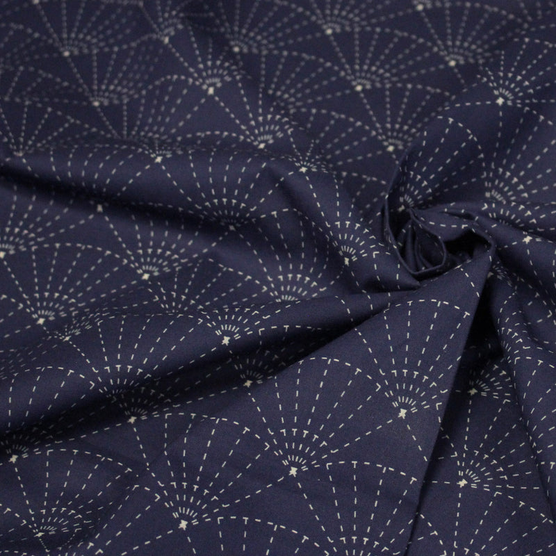 Tissu cotonnade motif japonais SASHIKO & SENSU – Bleu indigo & écru - tissuspipi.com