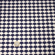 Tissu cotonnade motif japonais écailles KIKKO – Bleu indigo & écru - tissuspipi.com