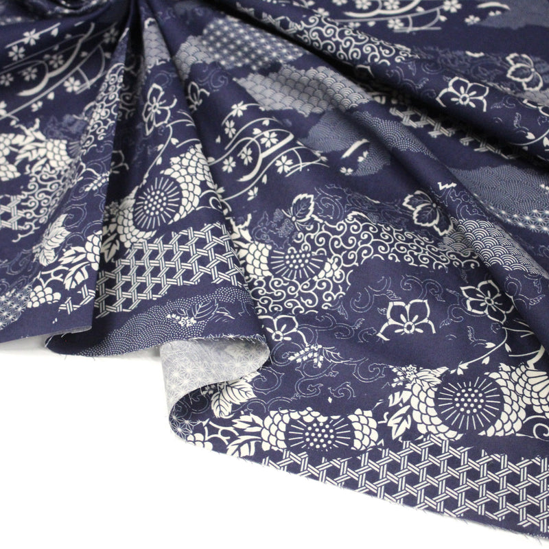 Tissu cotonnade WAGARA aux motifs japonais et tons bleu indigo & écrus - tissuspipi.com
