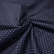 Tissu cotonnade motif japonais KA - KASURI, aux fines croix écrues, fond bleu indigo - tissuspipi.com
