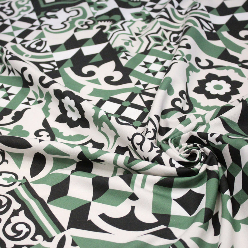 Tissu gabardine coton imprimée motif carreaux de faïence azulejos modernes, trois couleurs dispos - STANDARD 100 OEKO - TEX - tissuspipi.com