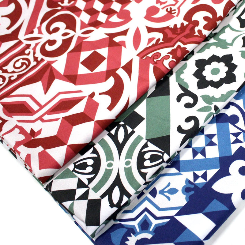 Tissu gabardine coton imprimée motif carreaux de faïence azulejos modernes, trois couleurs dispos - STANDARD 100 OEKO - TEX - tissuspipi.com