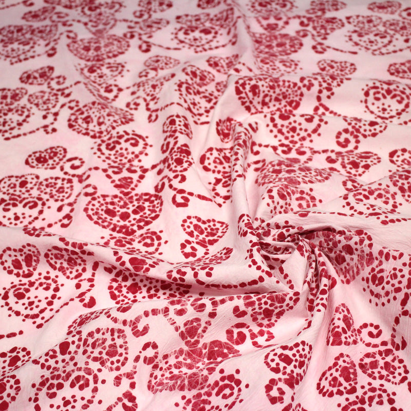 Tissu coton block print rose pâle aux coeurs roses rouges - MADE IN INDIA - tissuspipi.com