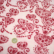 Tissu coton block print rose pâle aux coeurs roses rouges - MADE IN INDIA - tissuspipi.com