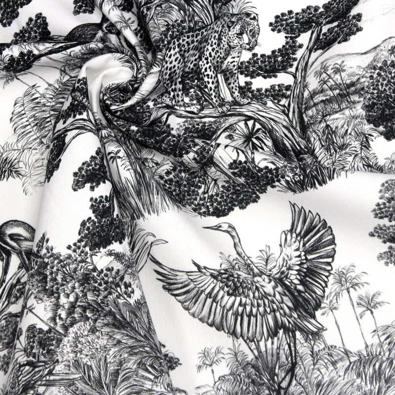 Tissu Toile de Jouy moderne noire, forêt tropicale, singes et léopards - COLLECTION ANIMALIA, par la maison Thevenon - tissuspipi.com