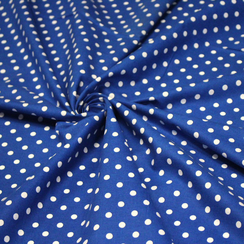 Tissu de coton bleu roi à petits pois blancs 7mm - COLLECTION POLKA DOT - tissuspipi.com
