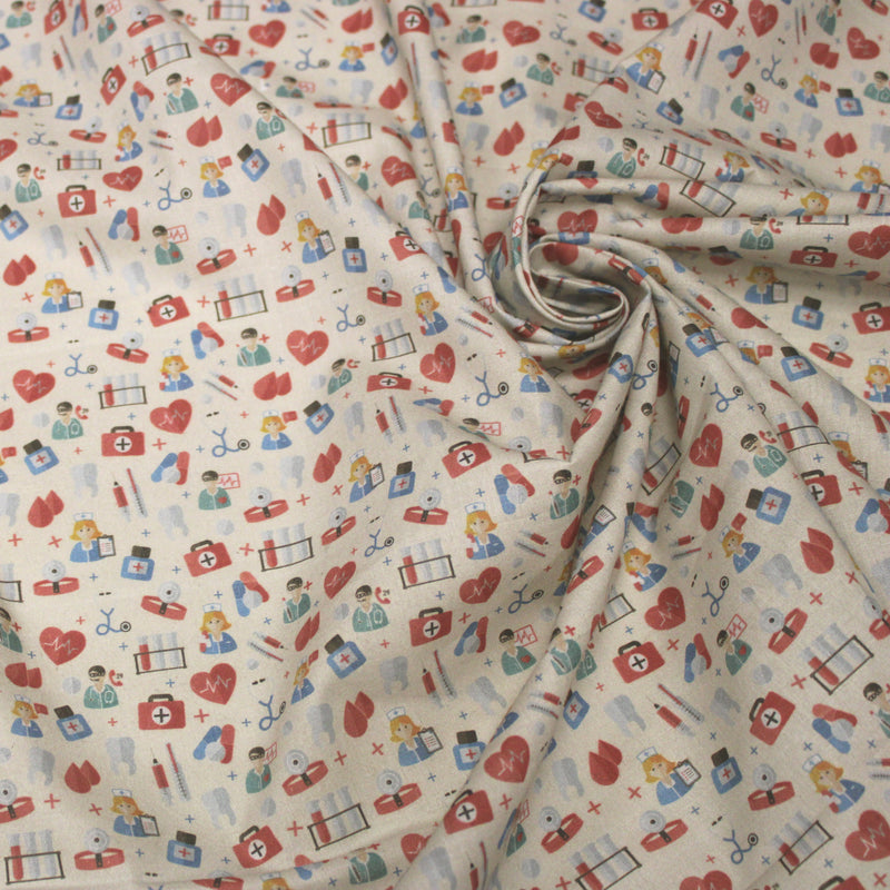 Tissu cotonnade motif médical docteurs et infirmières – fond écru