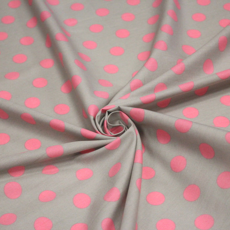 Tissu popeline de coton gris clair à pois roses 18mm - COLLECTION POLKA DOT - tissuspipi.com