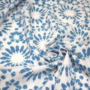 Tissu coton block print blanc cassé aux fleurs bleu turquoise - MADE IN INDIA - tissuspipi.com