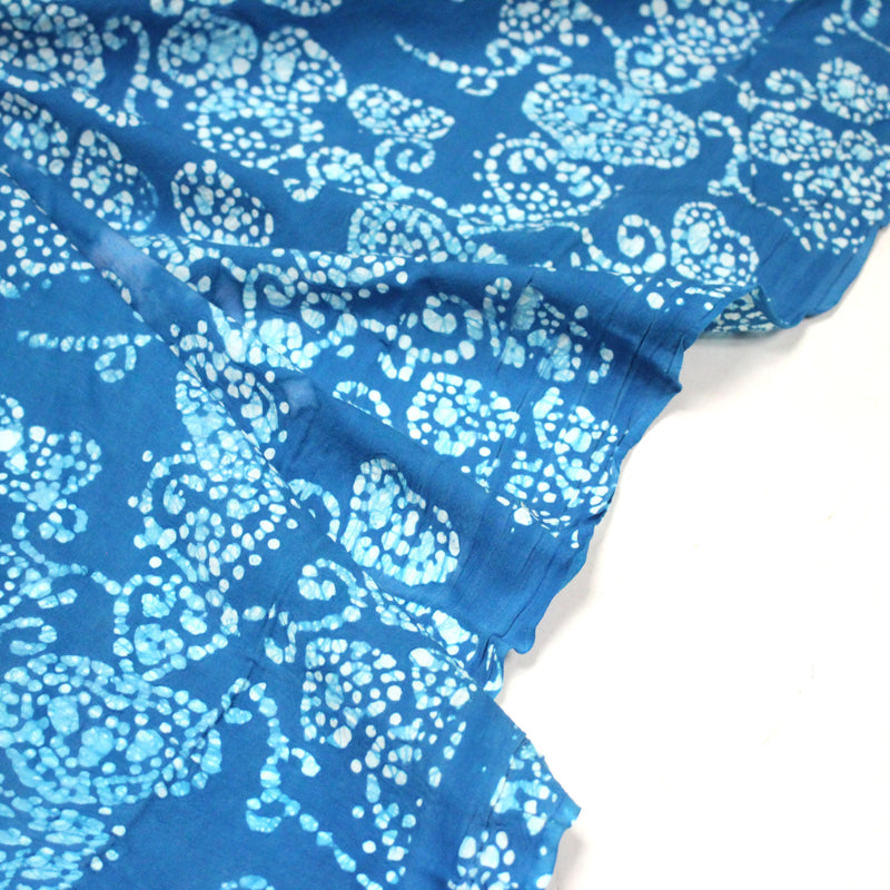Tissu coton block bleu turquoise aux coeurs blancs et bleus - MADE IN INDIA - tissuspipi.com
