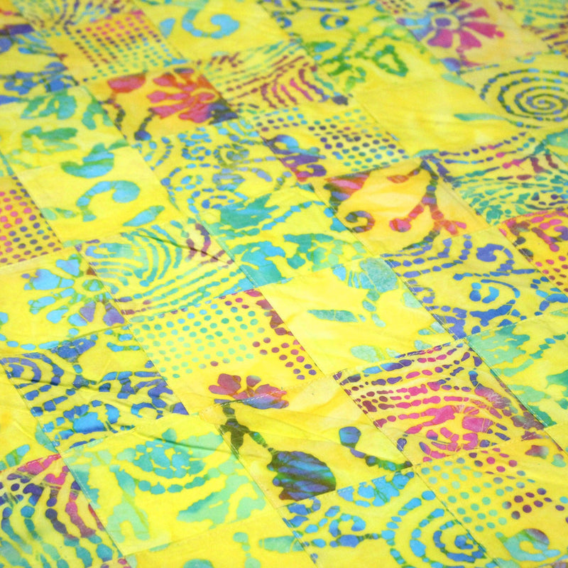 Tissu coton block print patchwork de motifs indiens, tons jaune citron, vert, rose - MADE IN INDIA - tissuspipi.com