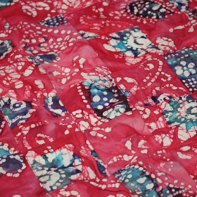 Tissu coton block print patchwork de motifs indiens, tons rose fuchsia, bleu, blanc - MADE IN INDIA - tissuspipi.com