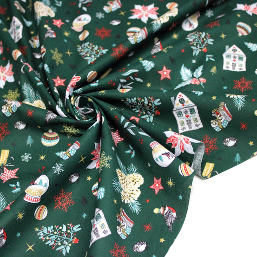 Tissu cotonnade de NOËL – Les beaux objets de Noël, fond vert sapin - OEKO-TEX STANDARD 100 - tissuspipi.com