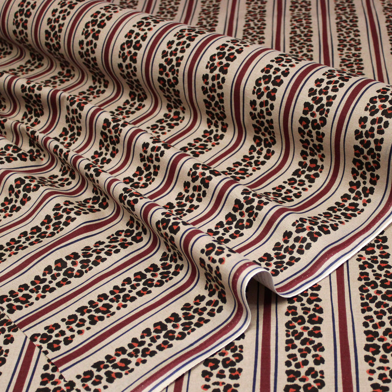 Tissu coton demi-natté LEOPARD & rayures bordeaux et bleues, fond lin - OEKO-TEX STANDARD 100 - tissuspipi.com