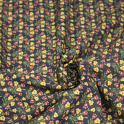 Tissu popeline coton gris aux petites fleurs roses et jaunes - Collection britannique - tissuspipi.com