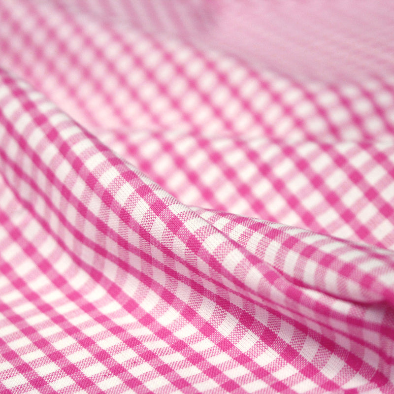 Tissu cotonnade blanc aux carreaux roses - tissuspipi.com